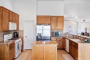11025 El Esteban, Phelan, CA 92371 - Photo 15