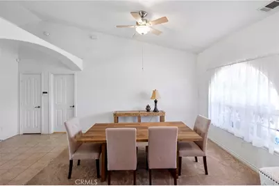 11025 El Esteban, Phelan, CA 92371 - Photo 5