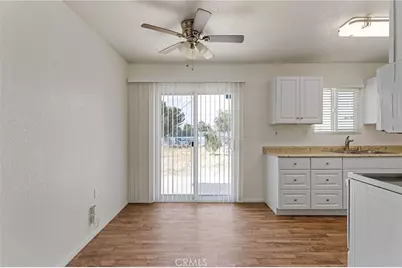 16670 Sholic Street, Victorville, CA 92395 - Photo 19