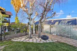 13685 Hidden Valley Rd, Victorville, CA 92395 - Photo 11
