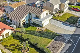 13685 Hidden Valley Rd, Victorville, CA 92395 - Photo 59