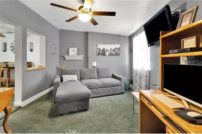 9872 Aster, Oak Hills, CA 92344 - Photo 21
