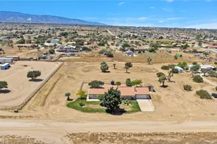 9872 Aster, Oak Hills, CA 92344 - Photo 57