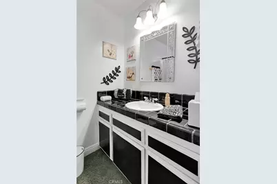 9872 Aster, Oak Hills, CA 92344 - Photo 37