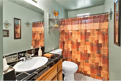 9872 Aster, Oak Hills, CA 92344 - Photo 23