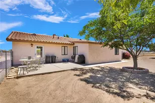 9872 Aster, Oak Hills, CA 92344 - Photo 43