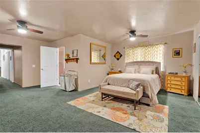9872 Aster, Oak Hills, CA 92344 - Photo 29