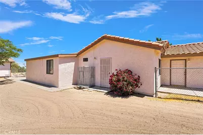 9872 Aster, Oak Hills, CA 92344 - Photo 45