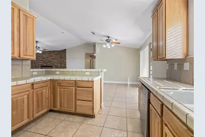 9230 Allegra Vista, Apple Valley, CA 92308 - Photo 27
