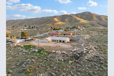 9230 Allegra Vista, Apple Valley, CA 92308 - Photo 7