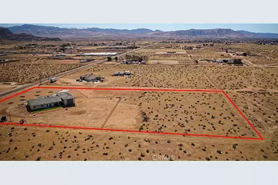23280 Ramona Avenue, Apple Valley, CA 92307 - Photo 57