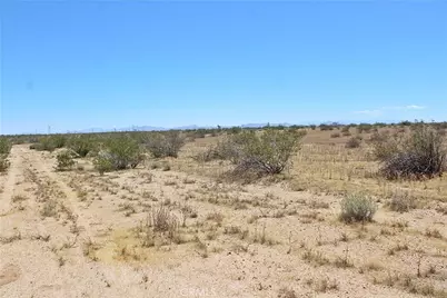 1111 Santa Fe Trail, Adelanto, CA 92301 - Photo 5