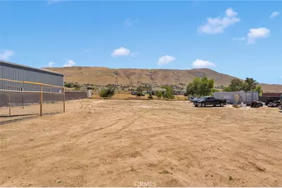 22567 Ocotillo Way, Apple Valley, CA 92308 - Photo 29