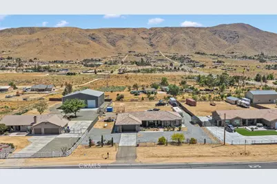 22567 Ocotillo Way, Apple Valley, CA 92308 - Photo 33