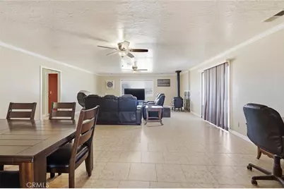 16854 Kayuga, Victorville, CA 92395 - Photo 13