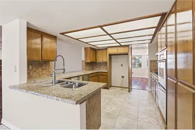 16385 Kamana Court, Apple Valley, CA 92307 - Photo 17