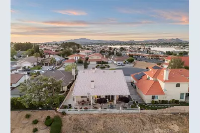 18065 Joshua Tree Lane, Victorville, CA 92395 - Photo 5