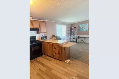 13393 Mariposa Rd. #50, Victorville, CA 92395 - Photo 11