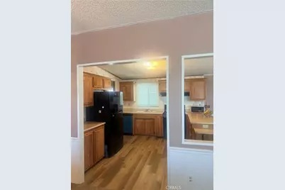13393 Mariposa Rd. #50, Victorville, CA 92395 - Photo 15