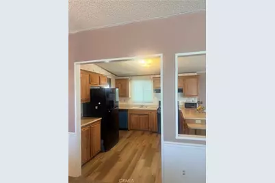 13393 Mariposa Rd. #50, Victorville, CA 92395 - Photo 15