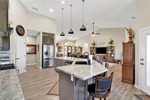 8140 Heartland, Oak Hills, CA 92344 - Photo 9