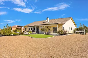 8140 Heartland, Oak Hills, CA 92344 - Photo 53
