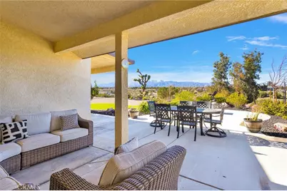 8140 Heartland, Oak Hills, CA 92344 - Photo 45
