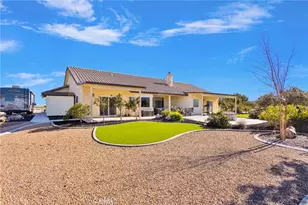 8140 Heartland, Oak Hills, CA 92344 - Photo 49
