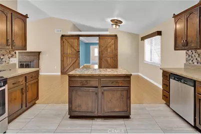 10768 10th, Hesperia, CA 92345 - Photo 15