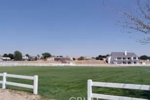 13050 Rain Shadow Rd, Victorville, CA 92395 - Photo 71