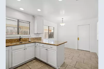 13050 Rain Shadow Road, Victorville, CA 92395 - Photo 25