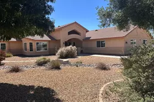 7625 Outpost, Oak Hills, CA 92344 - Photo 3