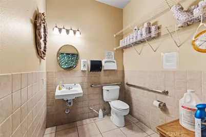 12033 Mariposa, Hesperia, CA 92345 - Photo 29