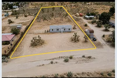 11561 Buena Vista, Pinon Hills, CA 92372 - Photo 15