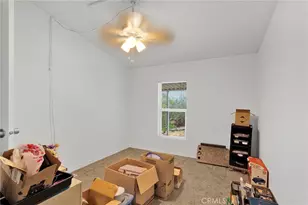 32203 Prairie, Barstow, CA 92311 - Photo 15