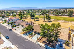 15859 Nassau Dr, Victorville, CA 92395 - Photo 37