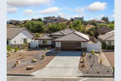 13720 Spring Valley Parkway, Victorville, CA 92395 - Photo 43