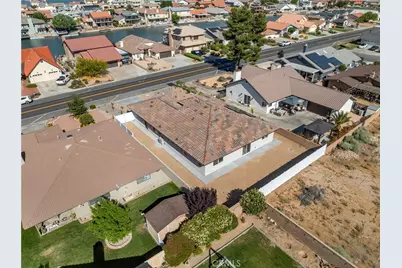 13720 Spring Valley Parkway, Victorville, CA 92395 - Photo 27