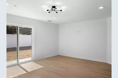 13720 Spring Valley Parkway, Victorville, CA 92395 - Photo 15
