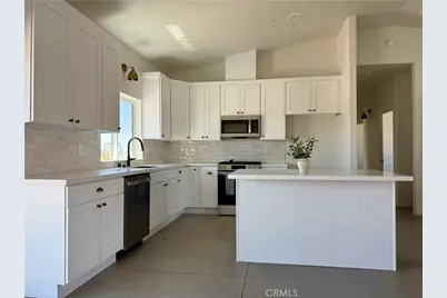 12734 Tate Court, Apple Valley, CA 92307 - Photo 7