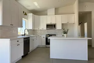 12734 Tate Ct, Apple Valley, CA 92307 - Photo 7