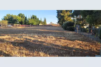 15441 Nisqualli Road, Victorville, CA 92392 - Photo 3