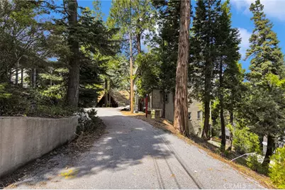325 Mittry, Lake Arrowhead, CA 92352 - Photo 15