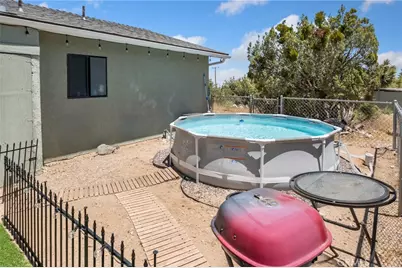 565 Juniper, Pinon Hills, CA 92372 - Photo 17