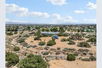 9240 Avalon, Phelan, CA 92371 - Photo 49