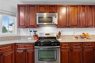 13966 Driftwood, Victorville, CA 92395 - Photo 11