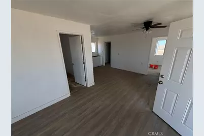 11744 Wagon Wheel, Victorville, CA 92392 - Photo 9