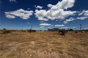 11744 Wagon Wheel, Victorville, CA 92392 - Photo 17