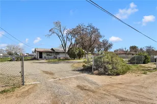 11441 Hemlock, Hesperia, CA 92345 - Photo 5