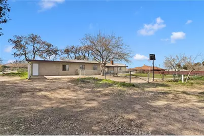 11441 Hemlock, Hesperia, CA 92345 - Photo 33